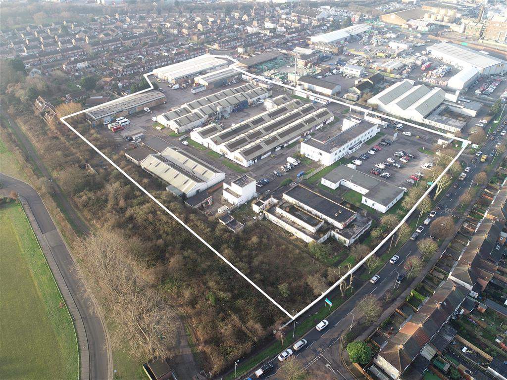 Bright future for huge East Hull business park as Allenby Commercial seal multi-million-pound deal