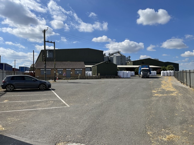 Units & Office , Caenby Corner Industrial Estate, Hemswell Cliff , Hemswell , Gainsborough , Lincolnshire , DN21